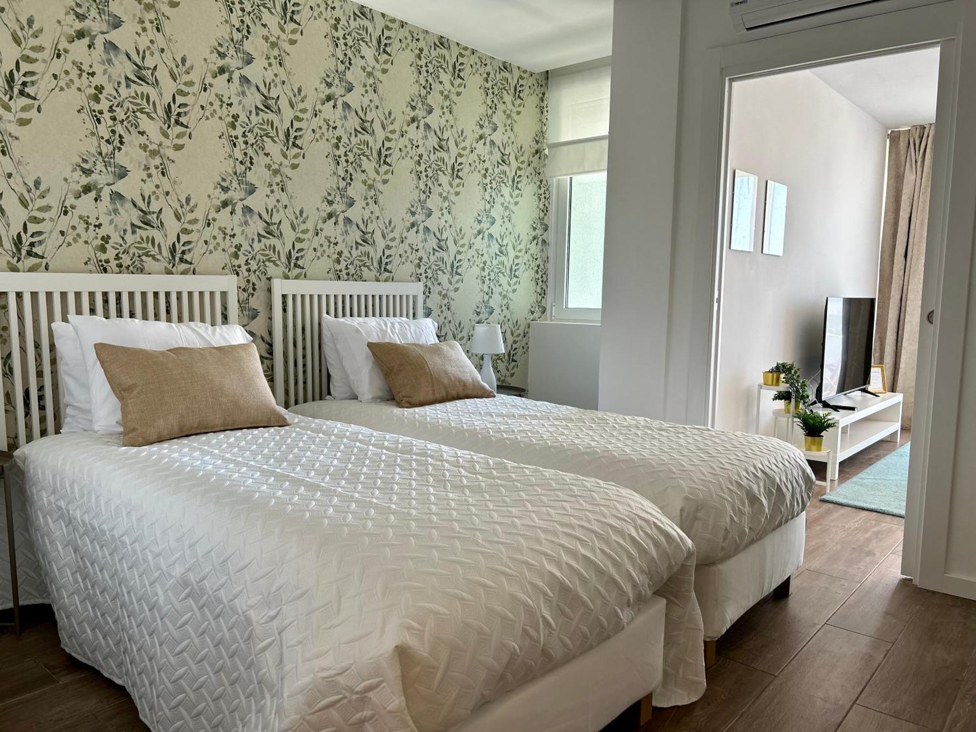 Apartment Da Rocha Torre - *